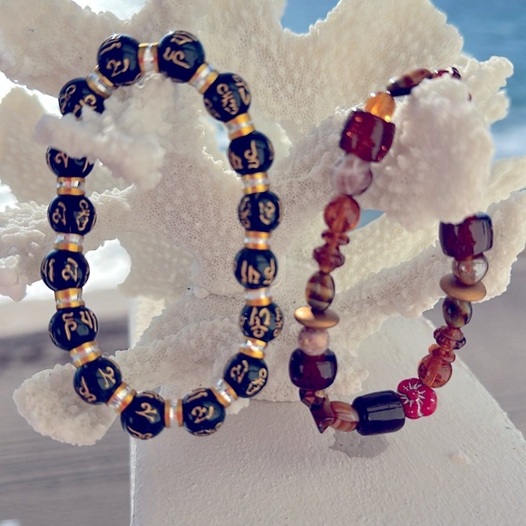 BRACELET - Elegant Beaded Bracelet Set - UNISEX- Black and Brown and … - Picture 1 of 10